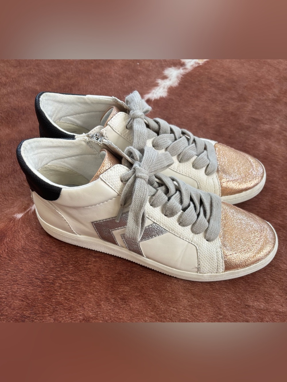 Dolce Vita Zona Zonya White Sneakers with Rose Gold Toe & Silver Accent size 6